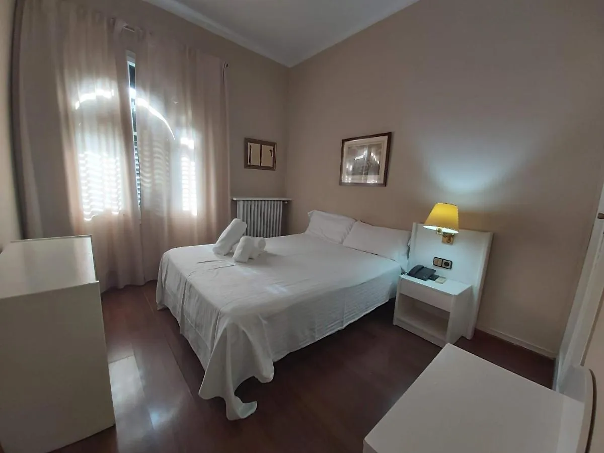 Hotel El Castell Sant Boi de Llobregat